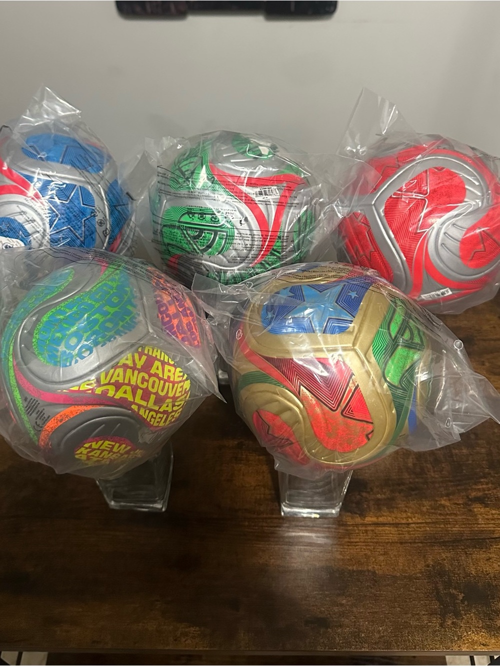 Adidas trionda FIFA mini mystery soccer balls